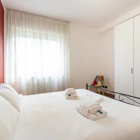 Appartamento Al Colonnato - Vicinissimo Al Centro, Ideale Per Famiglie E Gruppi Di Amici Verona Exterior photo